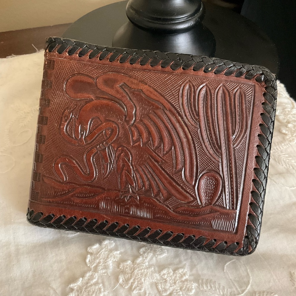 vtg LEATHER WALLET Bifold Hand Tooled Handmade Braid Trim Slots for Bills Photos